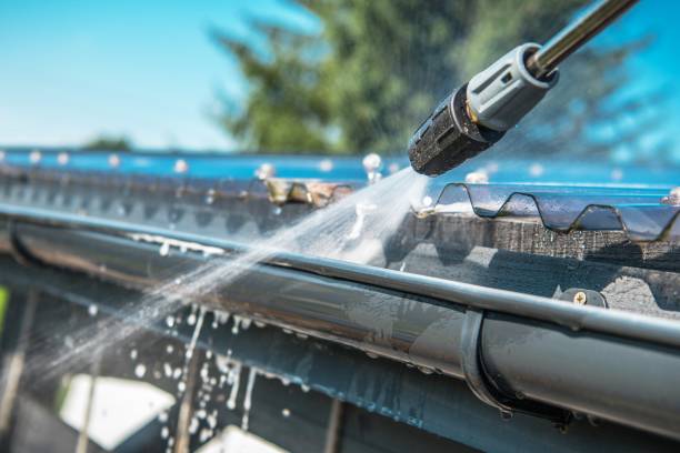Why Choose Our Certified Pressure Washing Experts for Your Project Needs in Bloomington, MN?